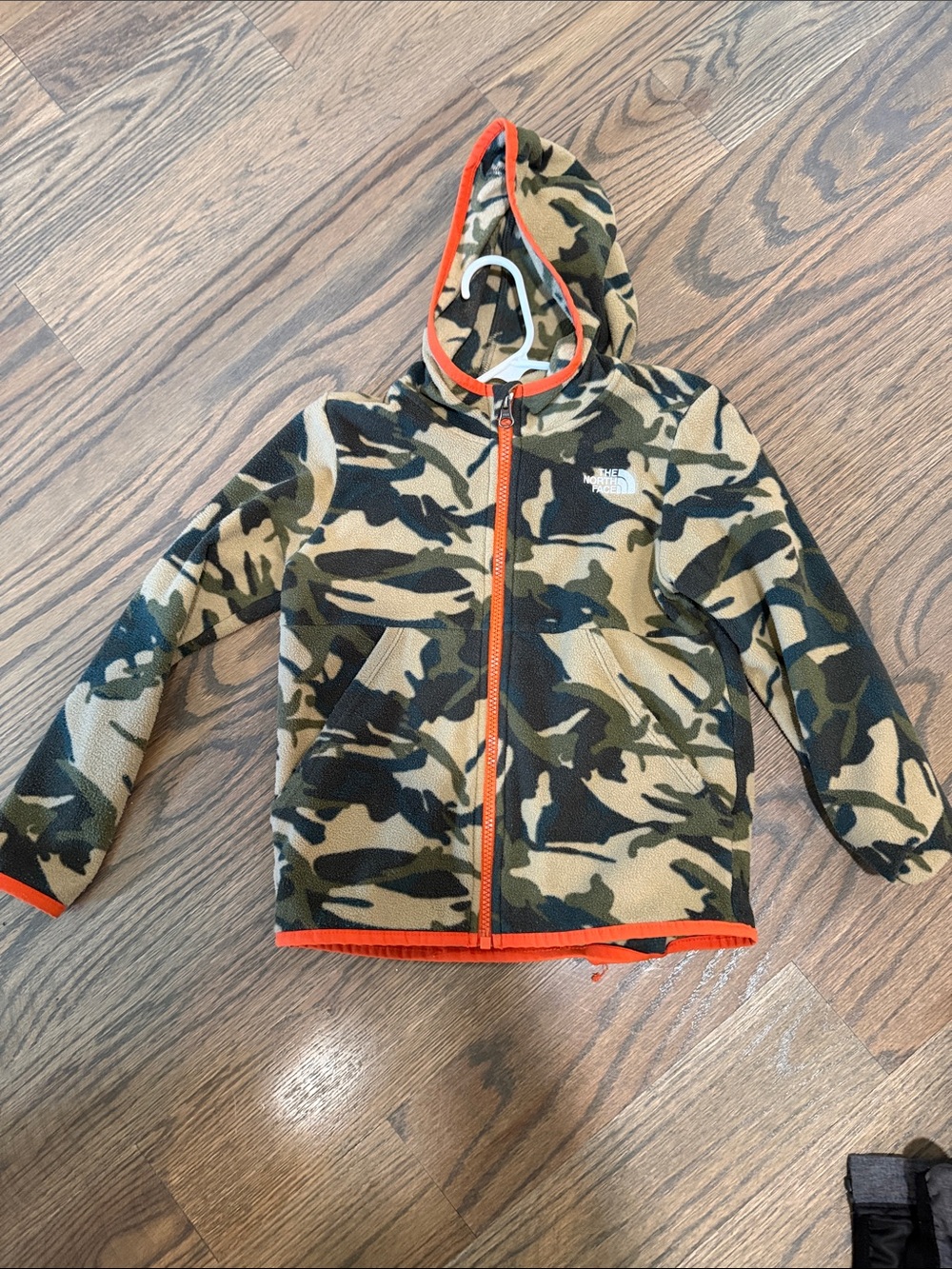 The North Face Kids Camo Fleece Hoodie with Orange Trim (6T)